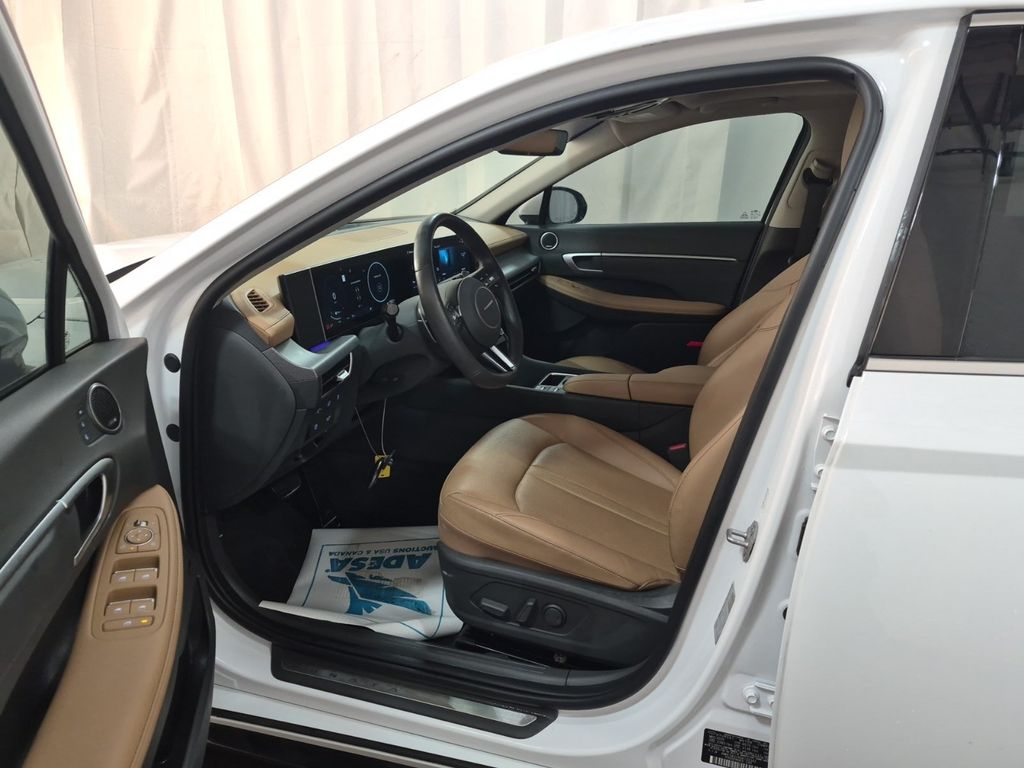 hyundai sonata hybrid 2025 KMHL54JJ9SA132342 image hyundai sonata hybrid 2025 KMHL54JJ9SA132342 image
